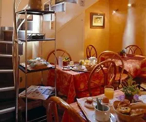 Le Hameau De Passy Ξενοδοχείο 2*