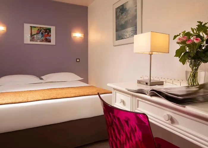 르 아모 드 파시 호텔 2*