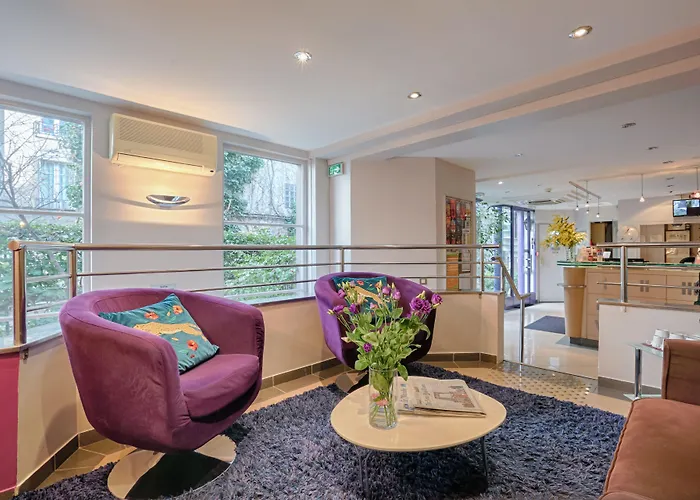 호텔 르 아모 드 파시 2*