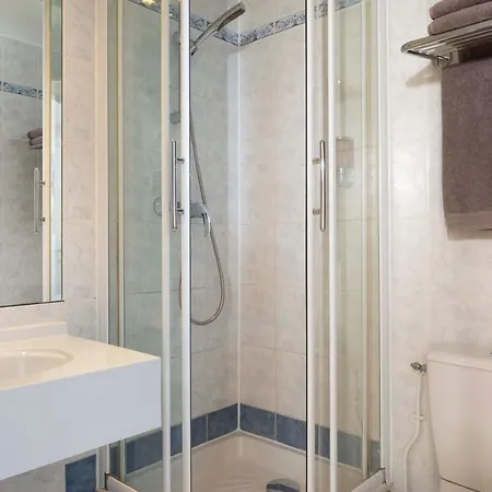 Le Hameau De Passy Hotel