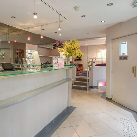 Hotel Le Hameau De Passy Parigi