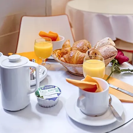 Le Hameau De Passy Szálloda 2*