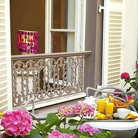 Le Hameau De Passy Hotel