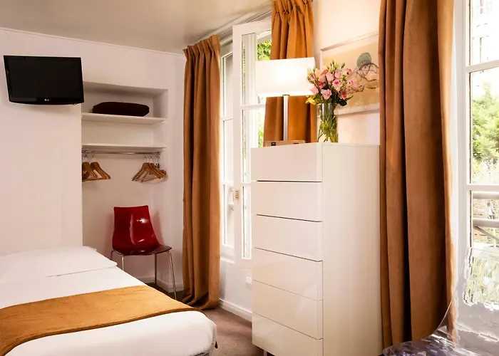 Le Hameau De Passy Hotel