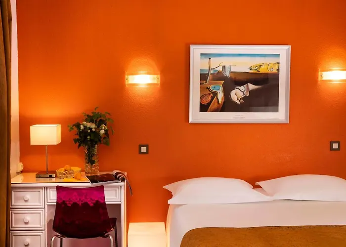Le Hameau De Passy Hotel 2*