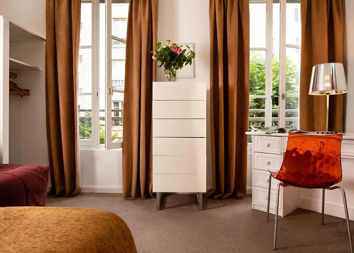 فندق Le Hameau De Passy