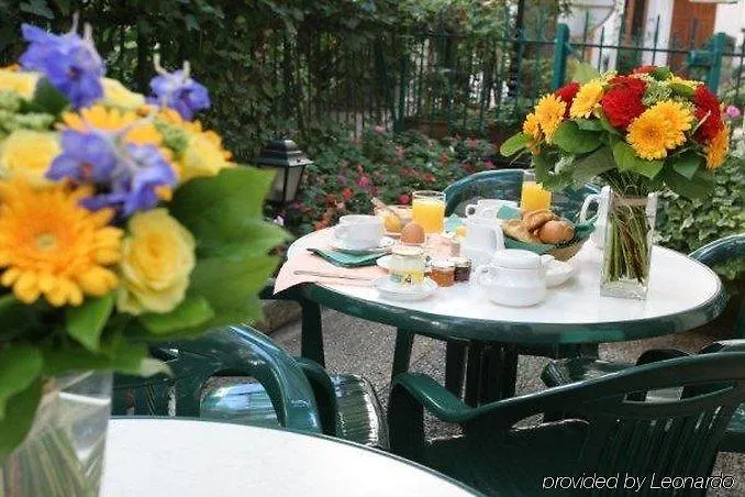 فندق Le Hameau De Passy