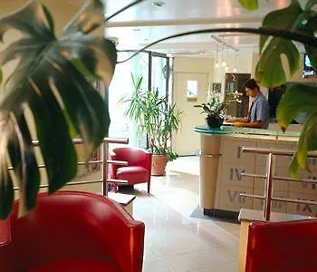 فندق Le Hameau De Passy باريس