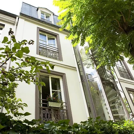 Le Hameau De Passy Hotel